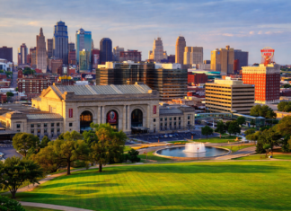 Overland Park Kansas – Complete Guide to Living, Jobs, Cost of Living & Lifestyle Overland Park