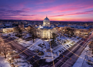 Living in Bloomington Indiana (2026): Cost ,Jobs, Apartments & Salary Reality Bloomington Indiana.. (2)